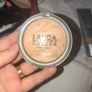 Laura Geller Powder Foundation
